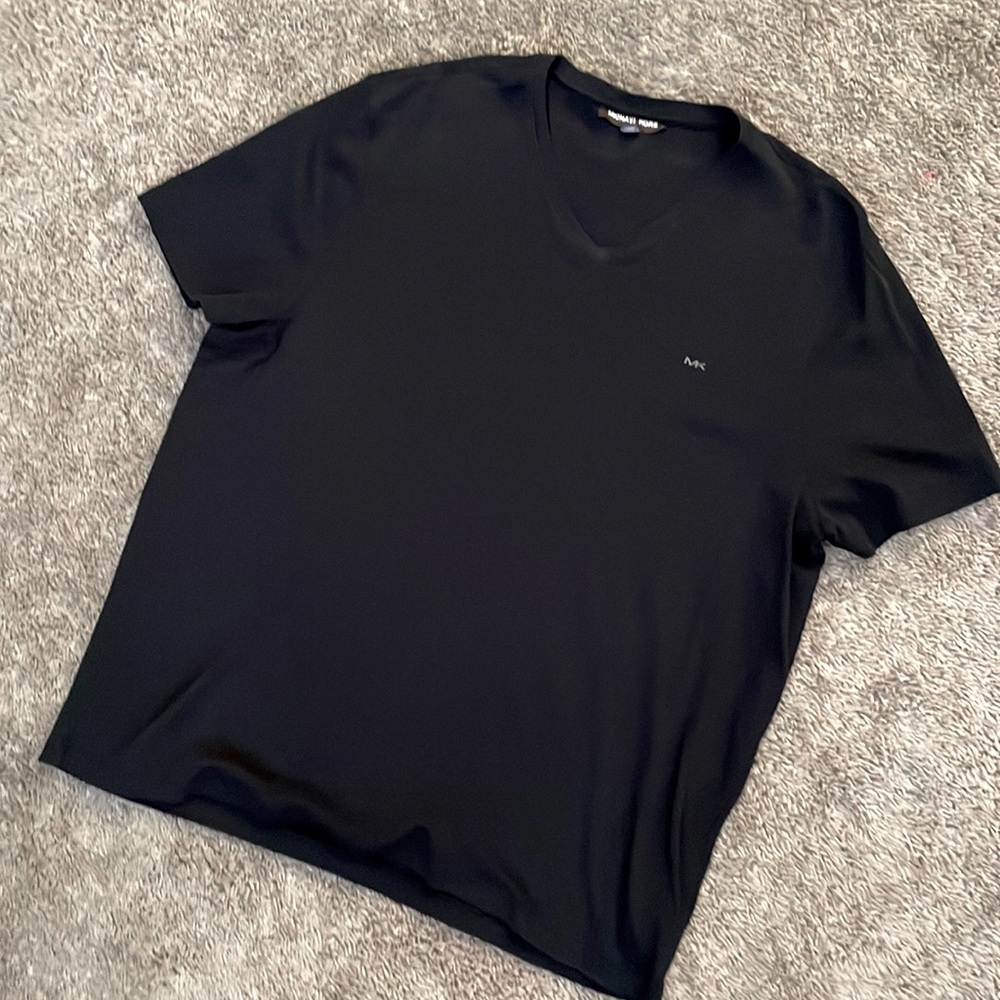 Mens Michael Kors v neck tee